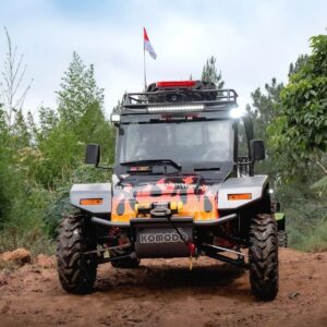 Tipe-Tipe-Unik-Traveller-Offroad-Fin-Komodo-Menantang-Adrenalin
