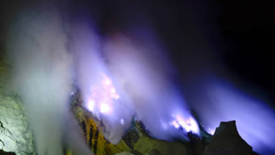 One-and-Only-Blue-Fire-Banyuwangi